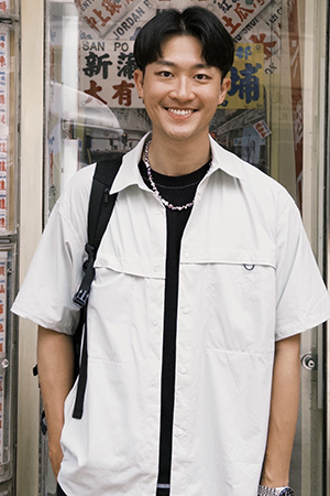 李竸